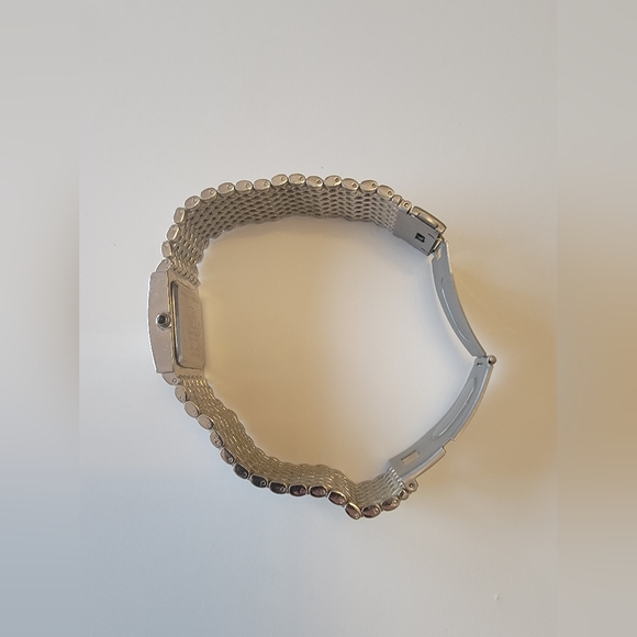 Vintage Stunning Victoria Wieck Beverly Hills Crystal Watch - Picture 8 of 8